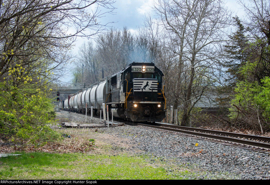 H66 - CNJ Northampton Station